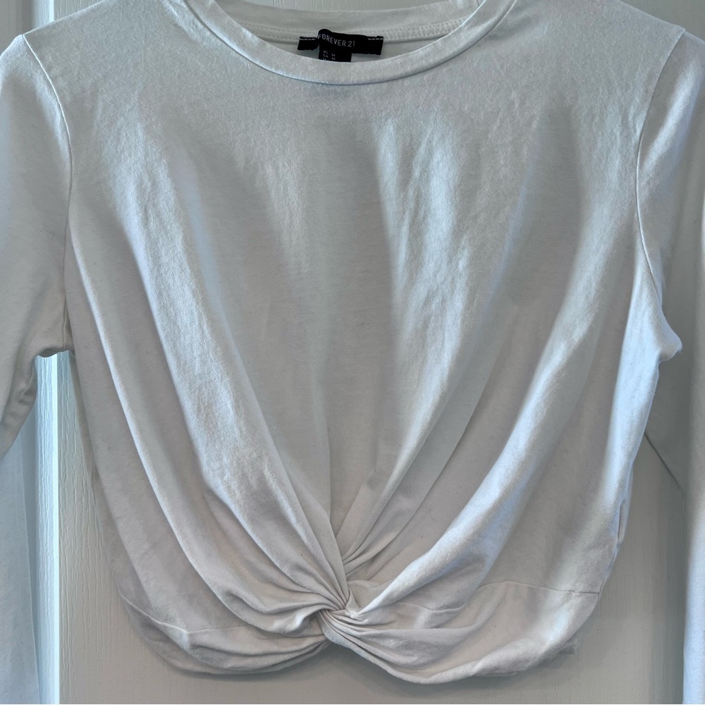 Forever 21 White Twist Front Long Sleeve Top | Size S Stretched Knit Y2K Basic